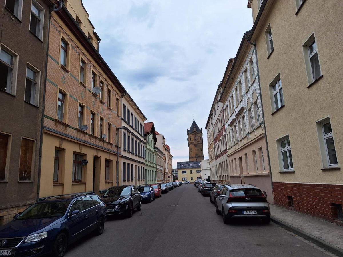 Schoene Zwei-Zimmer-Wohnung "W2" Mit 4 Einzelbetten Und Wlan In Zwenkau Bei Leipzig Im Neuseenland ภายนอก รูปภาพ